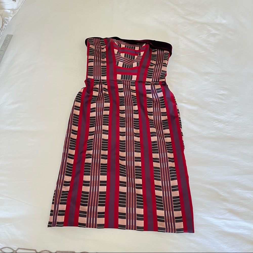 Carolina Herrera silk red plaid strapless dress 6 - Picture 11 of 13